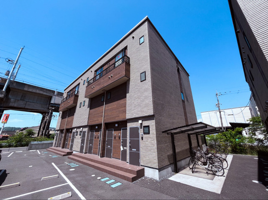 建物外観　アシンプトートA棟・木造