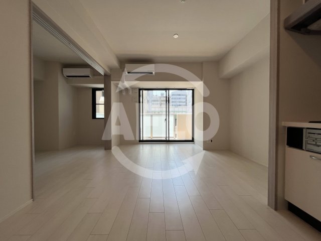 居室・リビング　プレディアコート本町　リビング