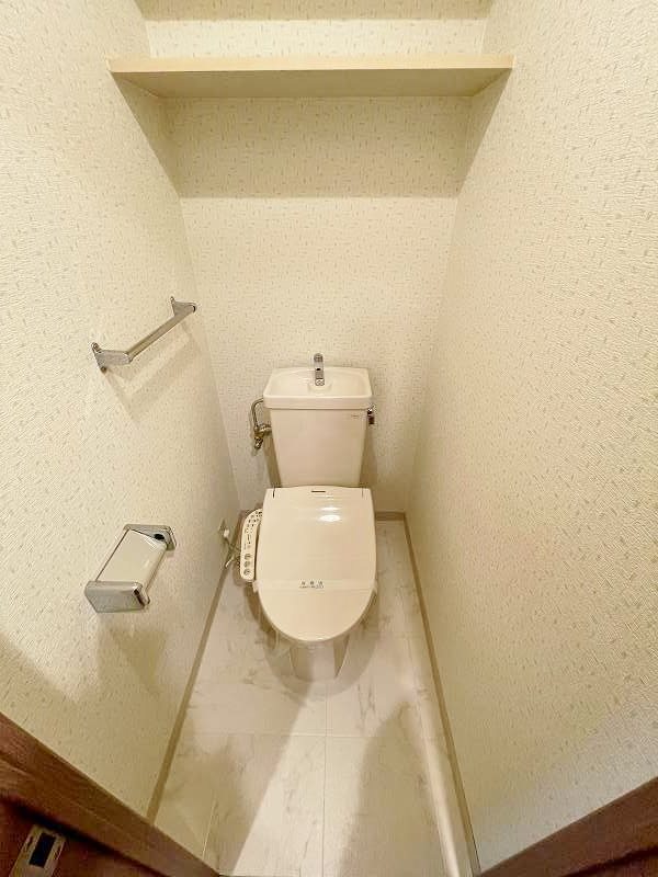 トイレ　★温水洗浄便座付きトイレ★