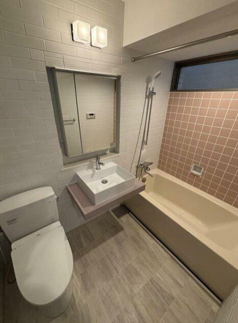 トイレ　マナハウス四谷