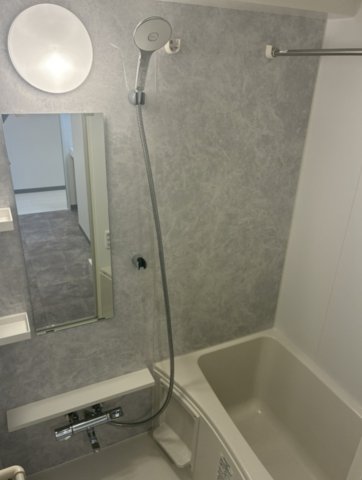 バス・シャワールーム　風呂