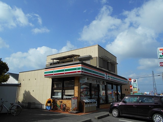 コンビニ　セブン-イレブン 八代永碇店（コンビニ）まで950m