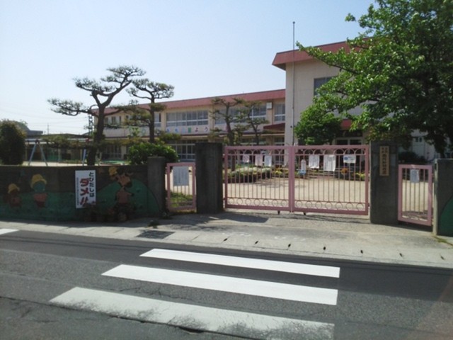 幼稚園・保育園　西阿知幼稚園（幼稚園・保育園）まで650m