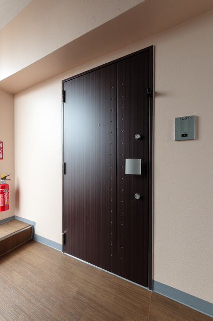 玄関　※写真は同タイプ住戸です。