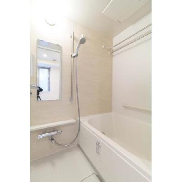 バス・シャワールーム　※写真は同タイプ住戸です。