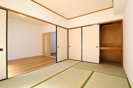 収納　類似部屋写真（和室⇒洋室に変更してます）