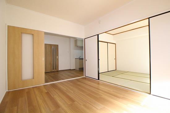 居室・リビング　類似部屋写真（和室⇒洋室に変更してます）