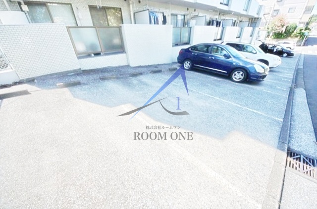 駐車場　駐車場です。