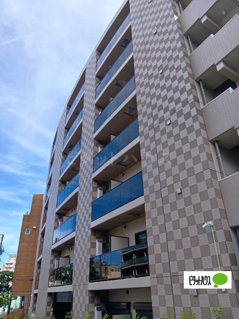 建物外観　お洒落な模様の外観です♪