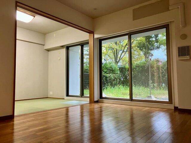 居室・リビング　温水洗浄便座完備
