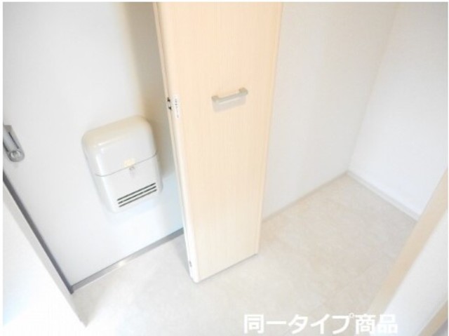 玄関　同仕様写真