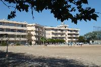 中学校　取手市立　取手第二中学校（中学校）まで2163m