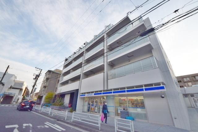 建物外観　★★杉田駅目の前1階がコンビニです★★