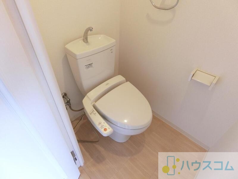 トイレ　シャワートイレ
