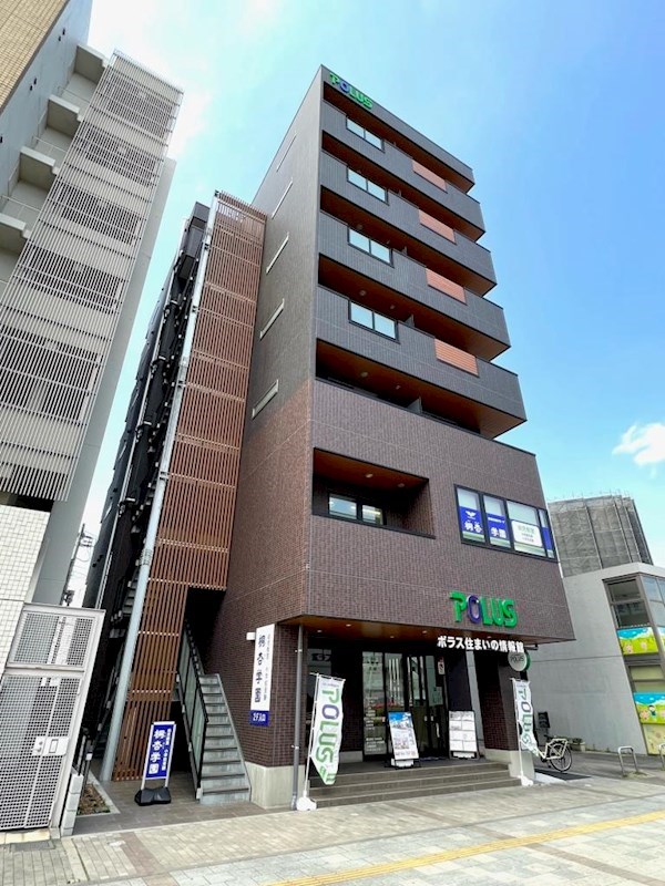 建物外観　八潮駅徒歩３分（２４０ｍ）の好立地です