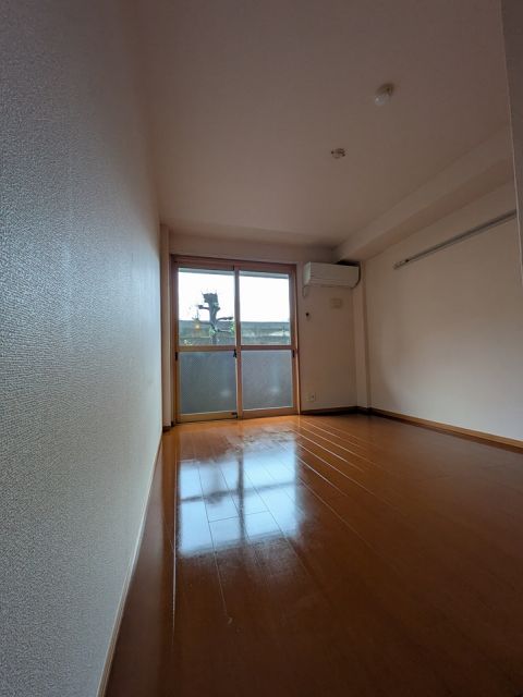 アーバングレースの居間写真