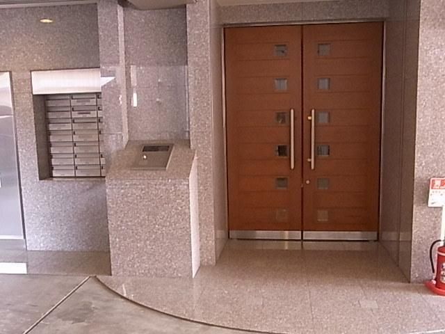 エントランス　★安心オートロック★