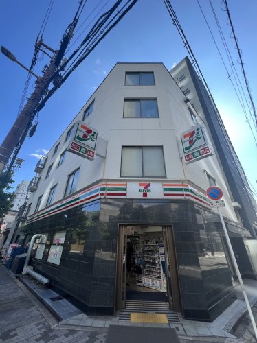 コンビニ　セブンイレブン 大阪アメニティパーク前店（コンビニ）まで103m