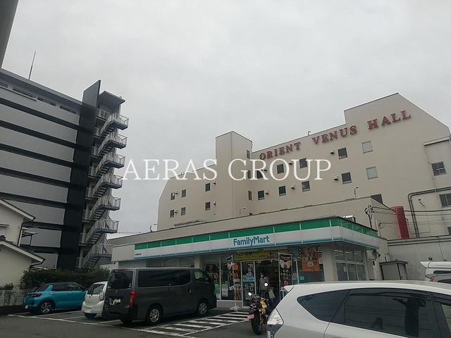 コンビニ　ファミリーマート 河辺駅北口店（コンビニ）まで445m
