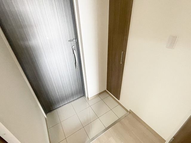玄関　シンプルで使いやすい玄関です
