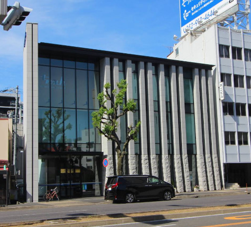 銀行　中日信用金庫名古屋支店（銀行）まで725m