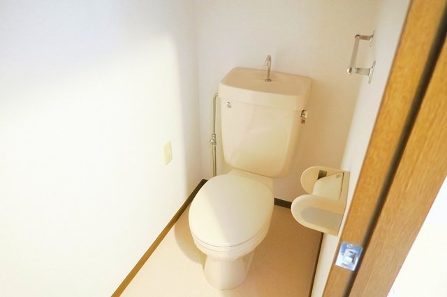 トイレ　トイレもきれいです