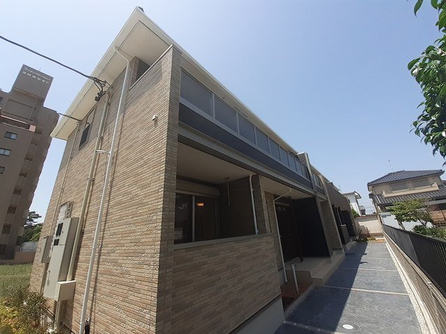 建物外観　落ち着いた雰囲気の外観です