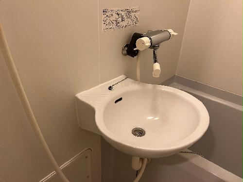 洗面設備　備品や設備仕様は号室等により異なるため現地をご確認ください。