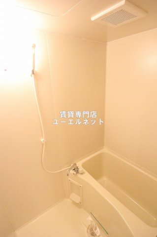 地下鉄御堂筋線 江坂駅 徒歩15分 3階建 築26年の風呂写真