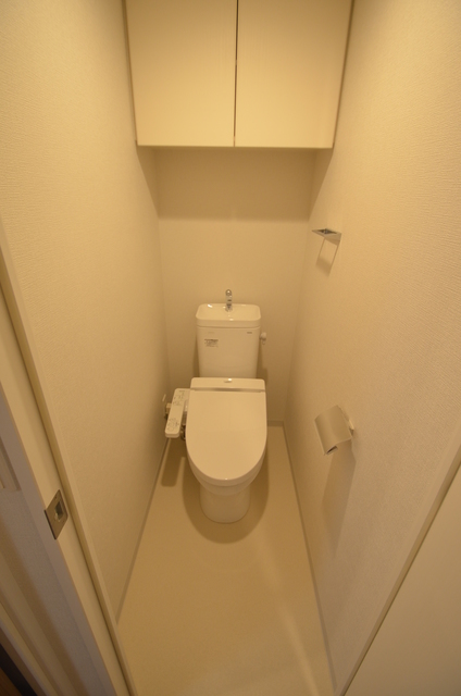 クロスレジデンス神戸元町のトイレ写真