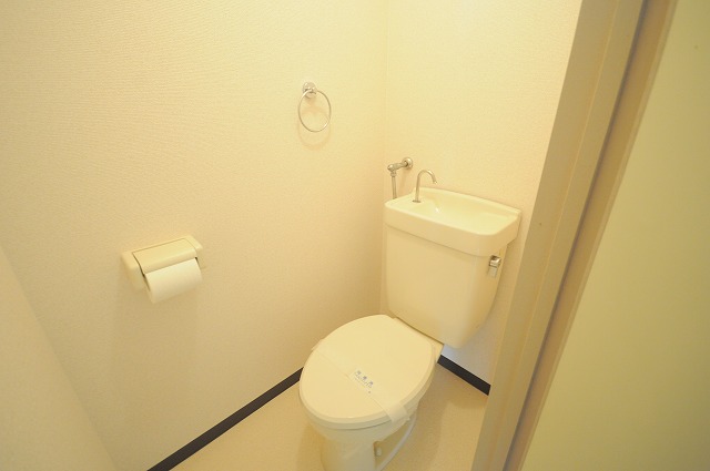 稲森ハイツのトイレ写真