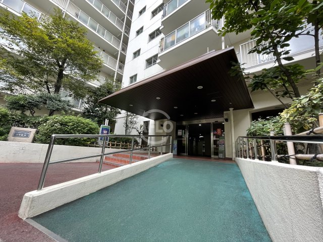 エントランス　ローレルハイツ北天満2号棟　エントランス