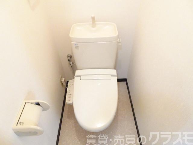 トイレ　ウォシュレット付き♪