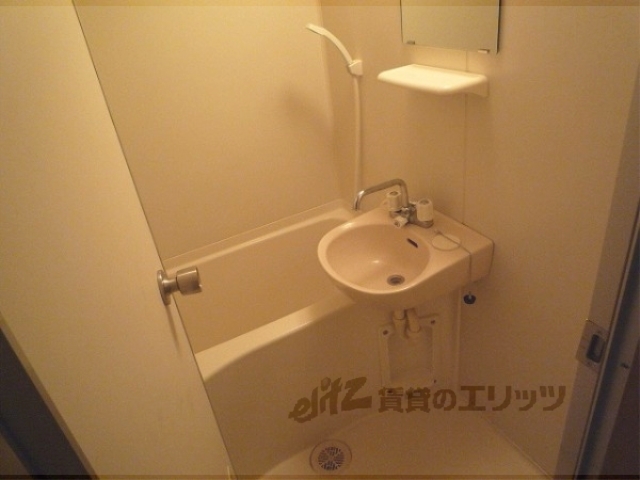 バス・シャワールーム　ユニットバス