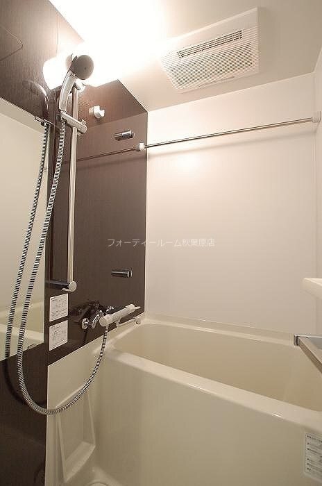 バス・シャワールーム　★《見学予約受付中》設備充実のシリーズ型分譲賃貸マンション★