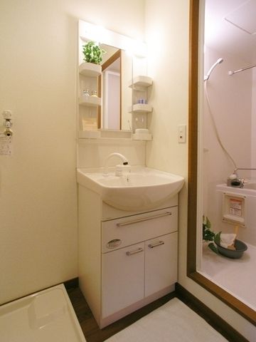 洗面設備　★お部屋探しは株式会社タウンハウジング東京まで★