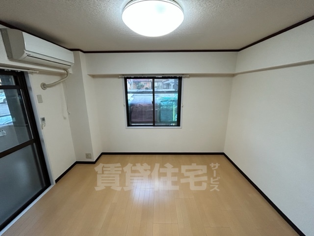 阪急京都線 南茨木駅 徒歩11分 3階建 築40年の居間写真