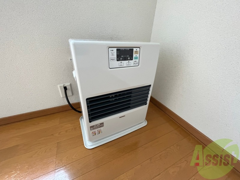 その他設備　灯油暖房です。札幌の寒い冬もこれで大丈夫！