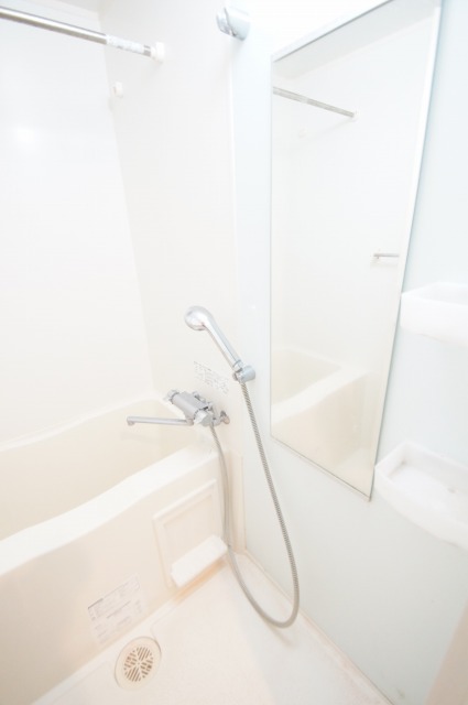 バス・シャワールーム　人気条件の「バス・トイレ別」です。