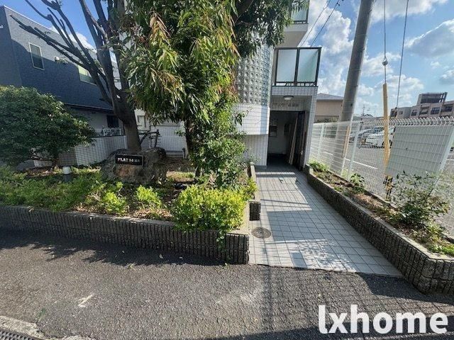 エントランス　毎日通るエントランスはこのようになっています