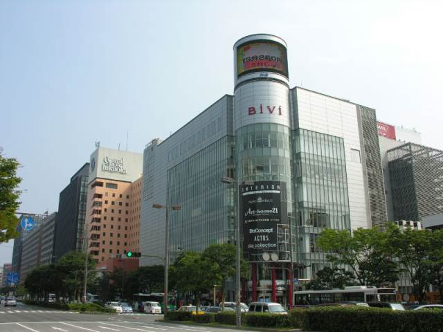 ショッピングセンター　Bivi福岡（ショッピングセンター）まで279m