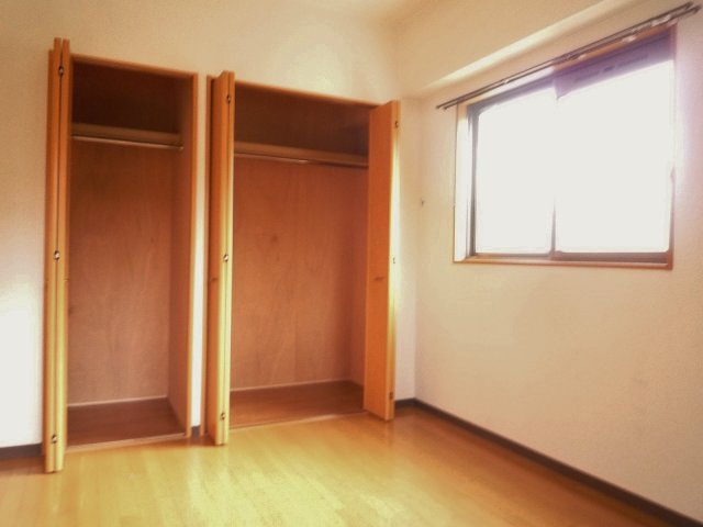 収納　現状優先となります。