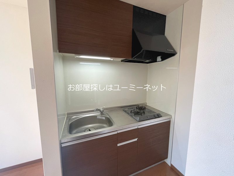 鹿児島市電谷山線 涙橋駅 徒歩7分 2階建 築11年のキッチン写真