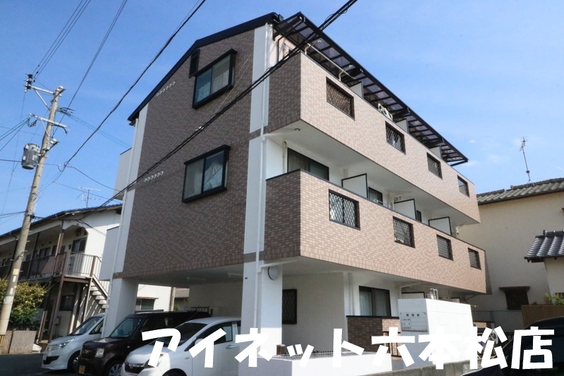 建物外観　設備の整った1K物件です。