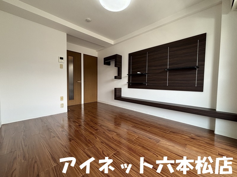 居室・リビング　広々としていいですね。