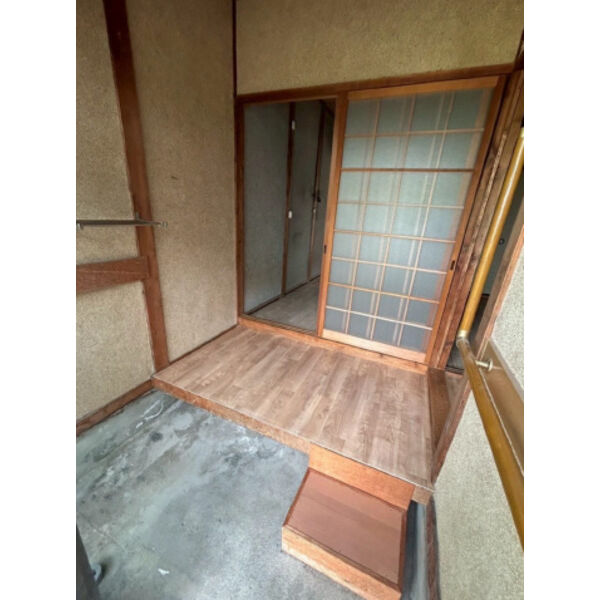 守口市大久保町アパートの玄関写真