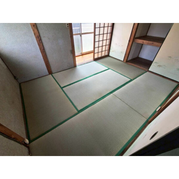 守口市大久保町アパートの居間写真