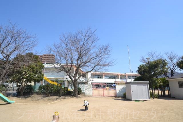 幼稚園・保育園　千同保育園（幼稚園・保育園）まで439m