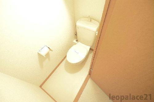 【レオパレス桑の実のトイレ】