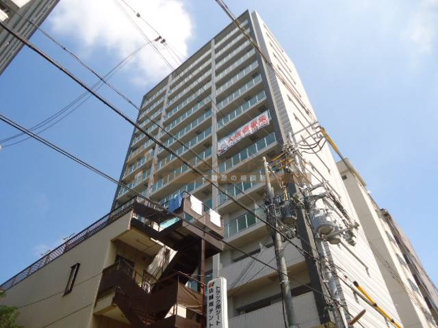 ピアグレース神戸の建物外観